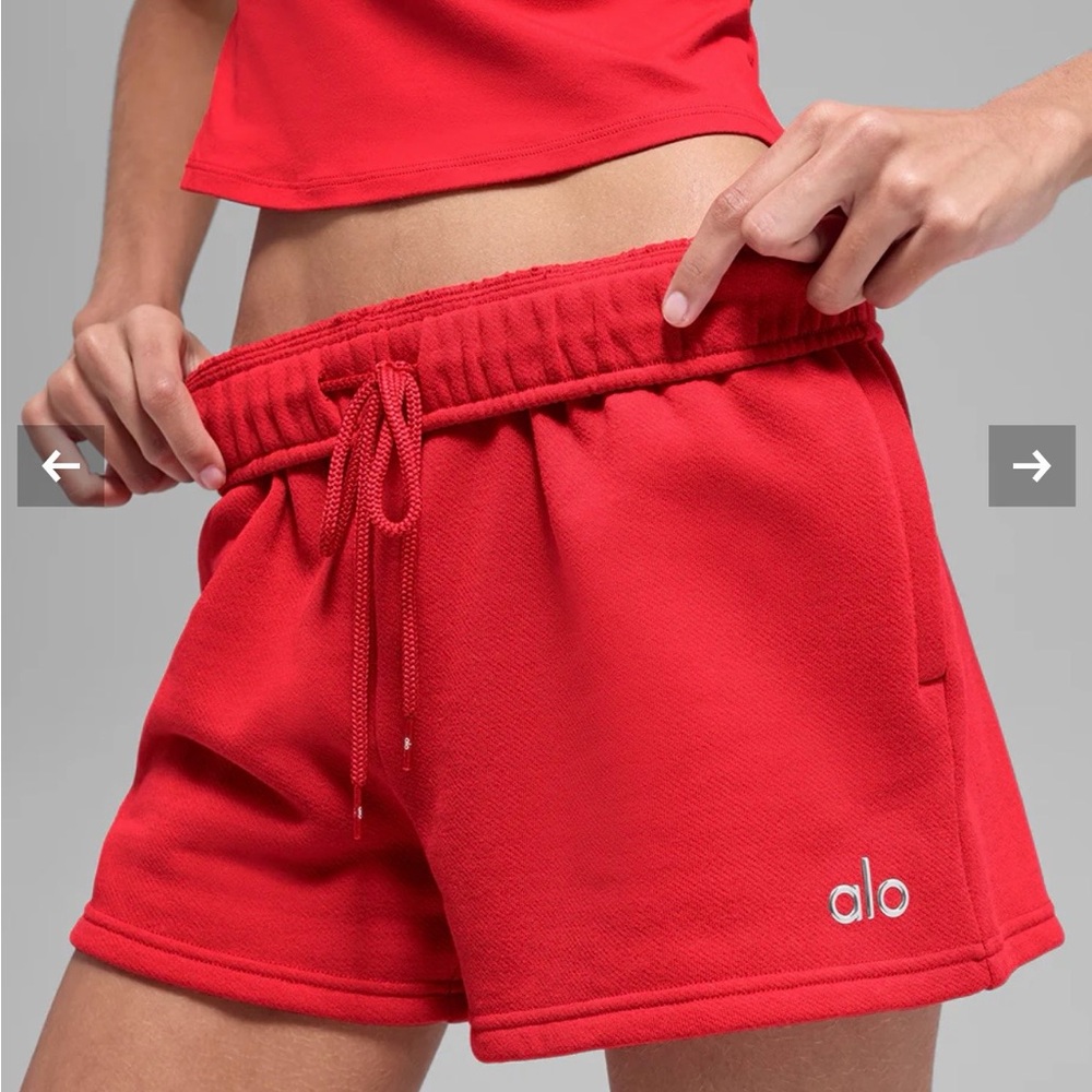 Alo accolade shorts
